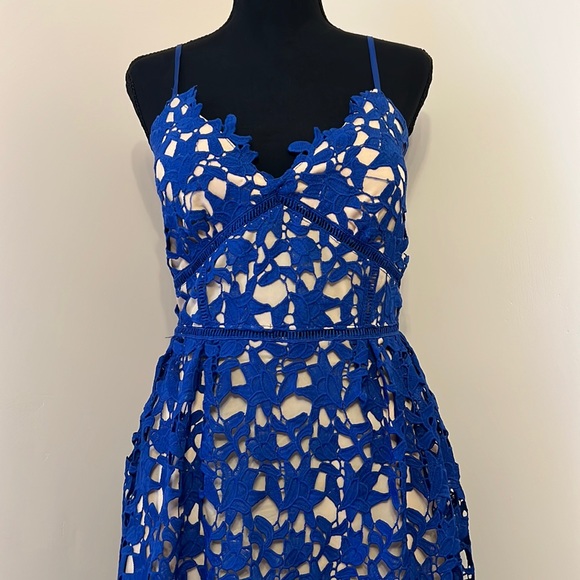 AlvaQ Womens V Neck Spaghetti Strap Lace Dress. Size M. Color Blue/Nude - Picture 2 of 4